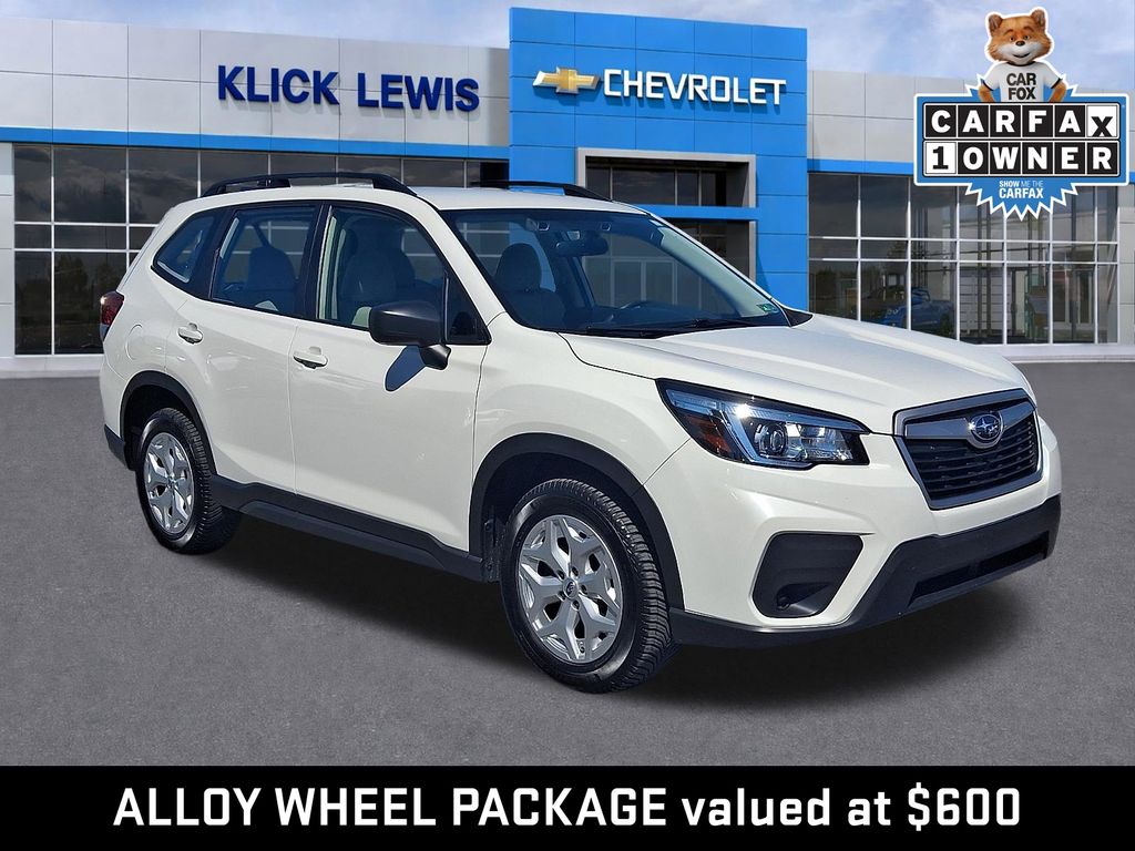 Crystal White Pearl 2020 Subaru Forester 2.5i AWD SUV / Crossover All-Wheel Drive Continuously Variable Transmission