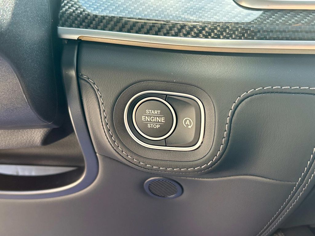 Thumbnail: 2025 Mercedes-Benz GLS - 13