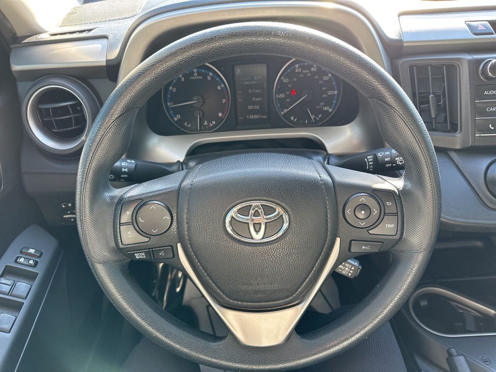 2017 Toyota RAV4 LE 34