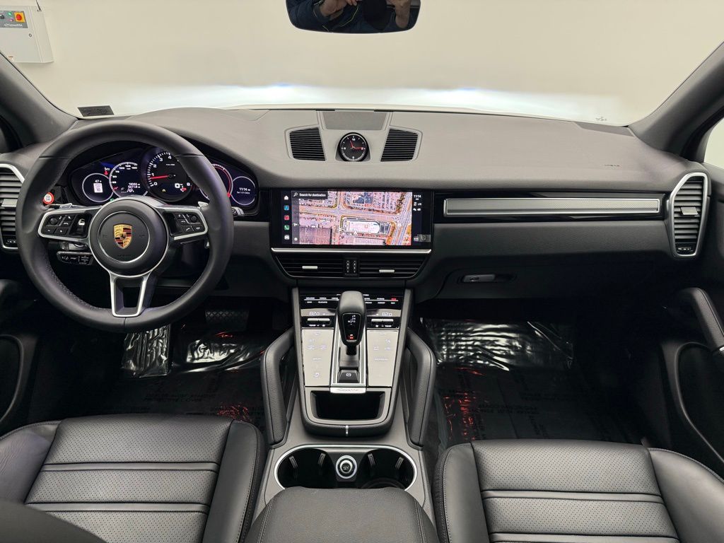 Thumbnail: 2023 Porsche Cayenne - 21