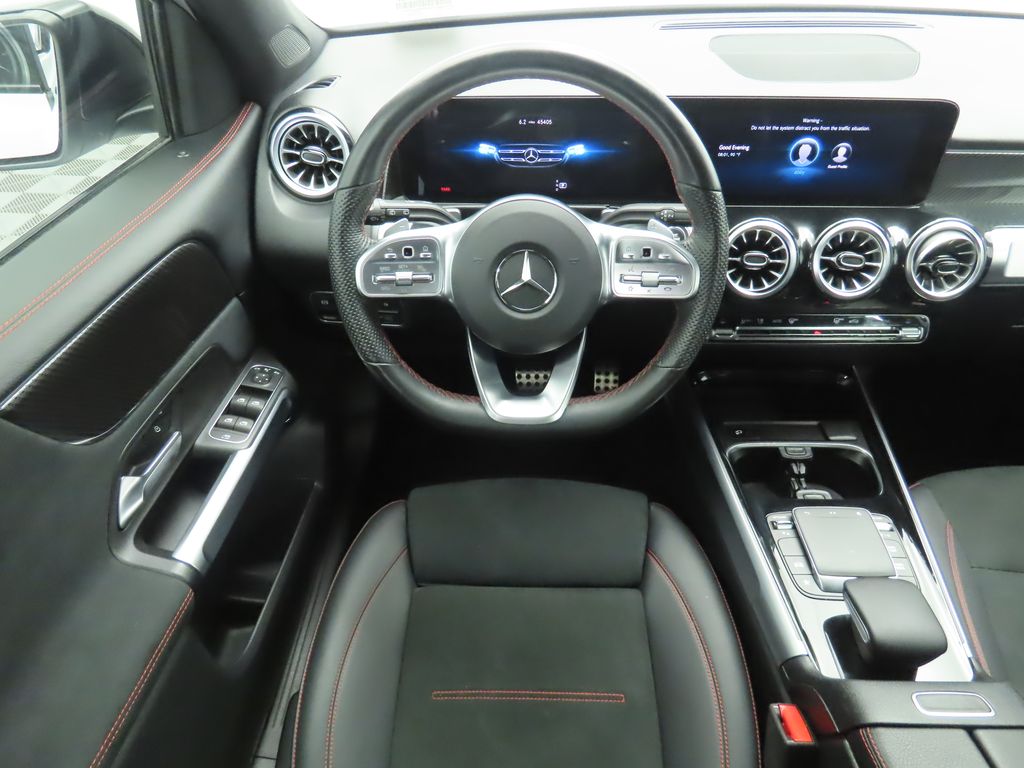 2022 Mercedes-Benz GLB 250 10