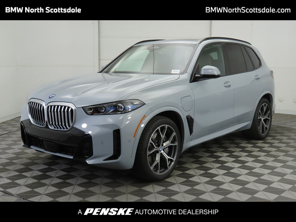 Thumbnail: 2026 BMW X5 - 1