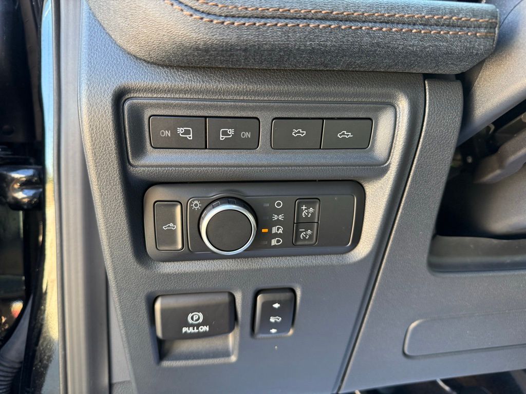 Thumbnail: 2022 Ford F-150 - 11