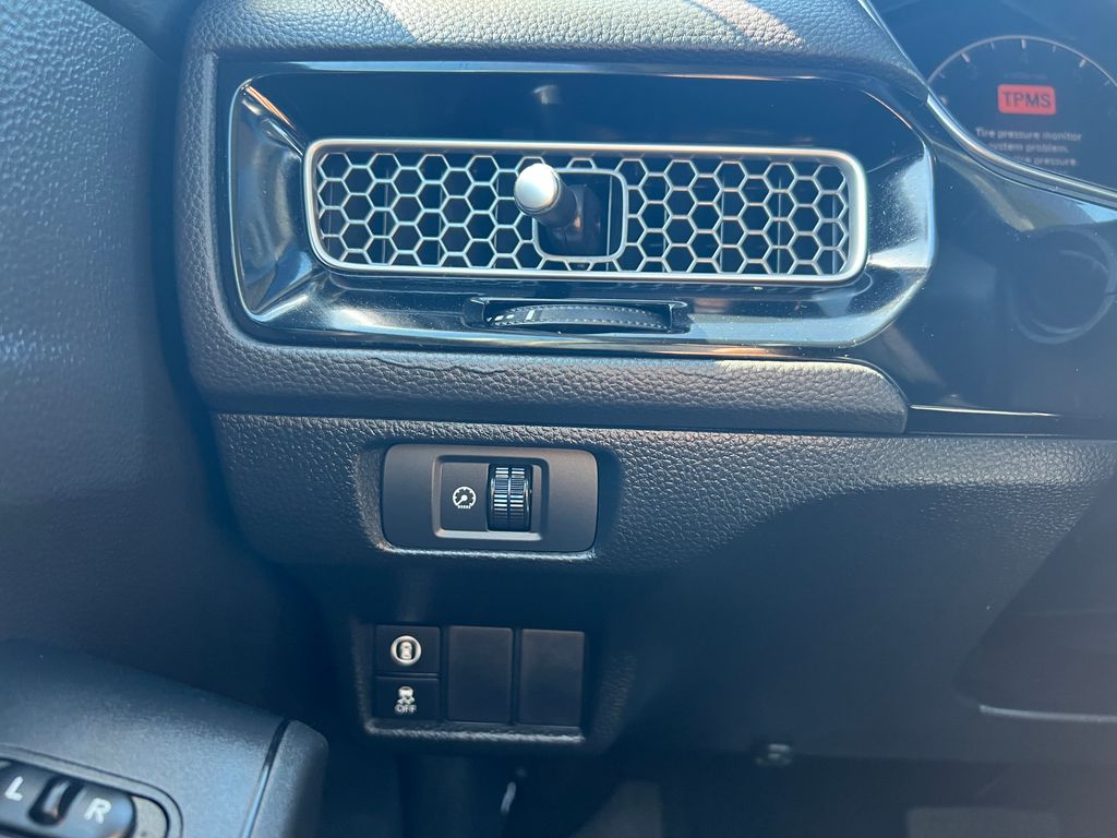 Thumbnail: 2023 Honda Civic - 17