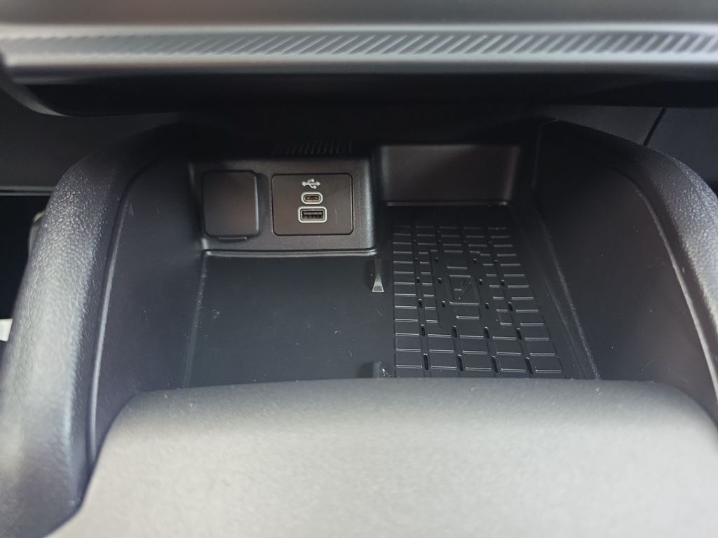 Certified Used 2025 Gray Ford Outer Banks image 34