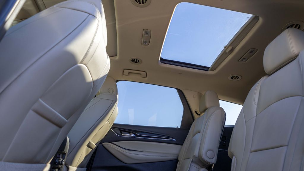 Used 2020 Buick Enclave Essence 4D Sport Utility