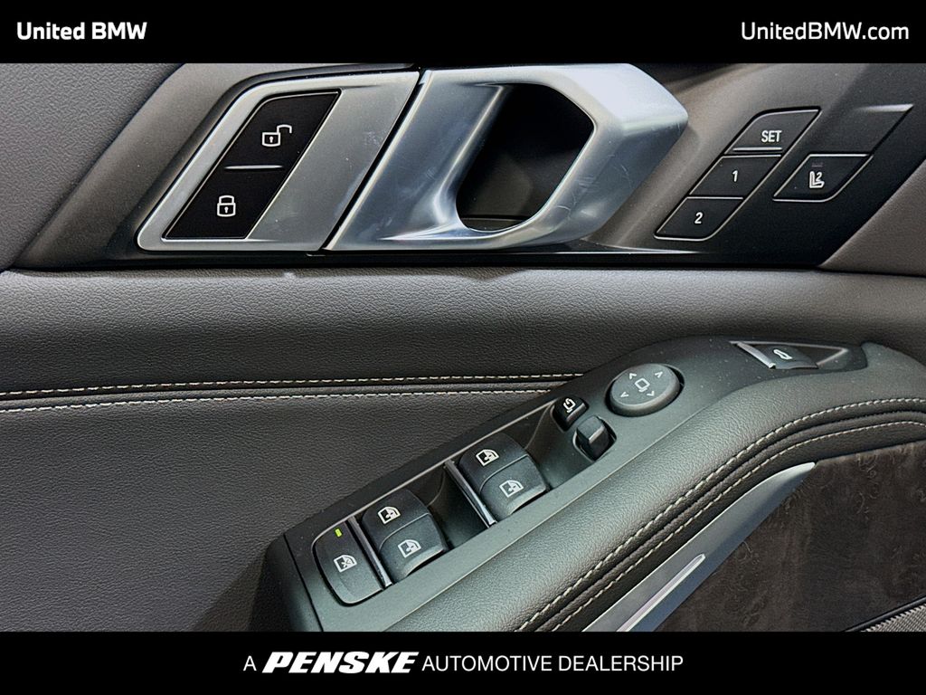 Thumbnail: 2026 BMW X5 - 3
