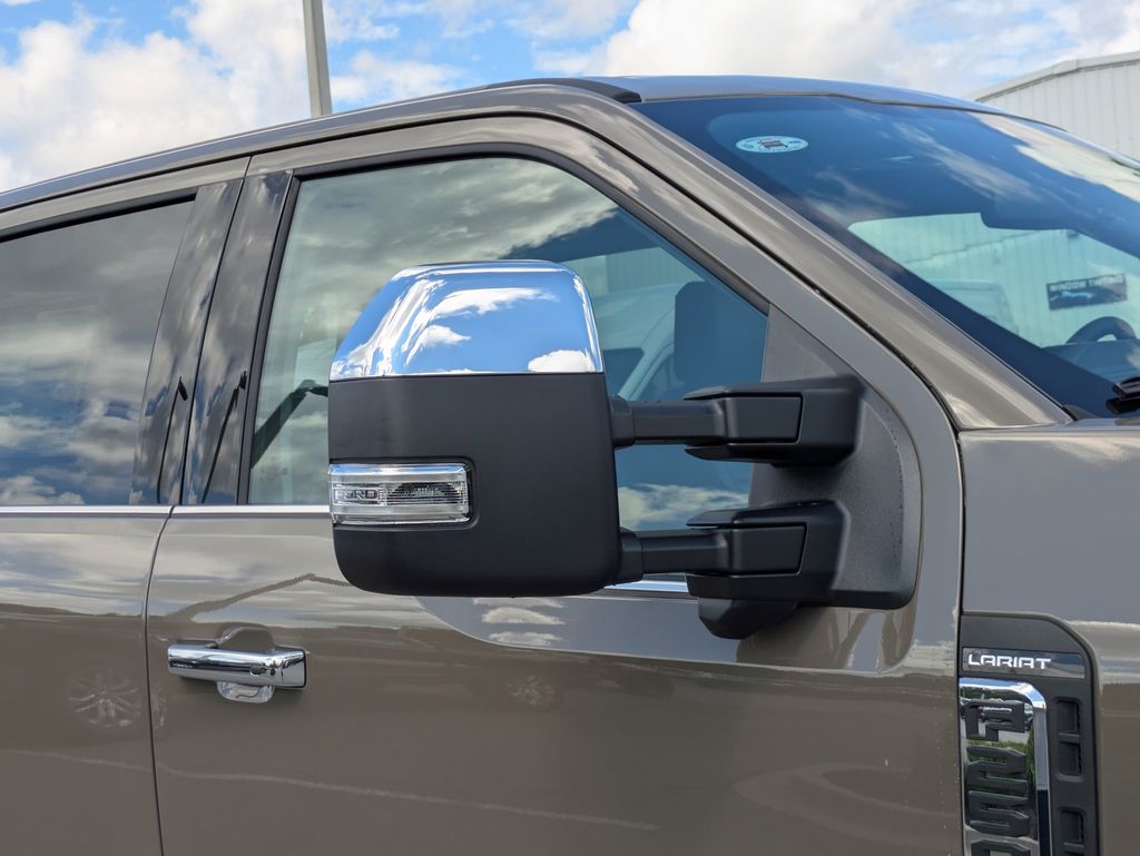 2026 Ford F-250 Super Duty LARIAT