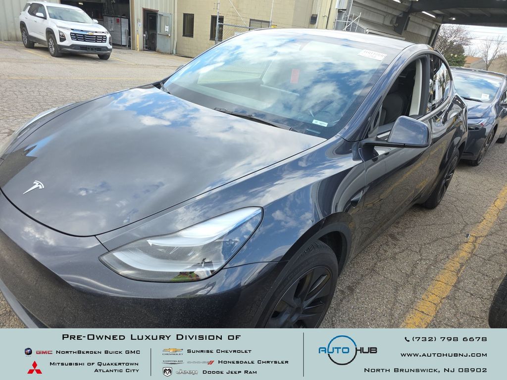 2025 Tesla Model Y Long Range AWD