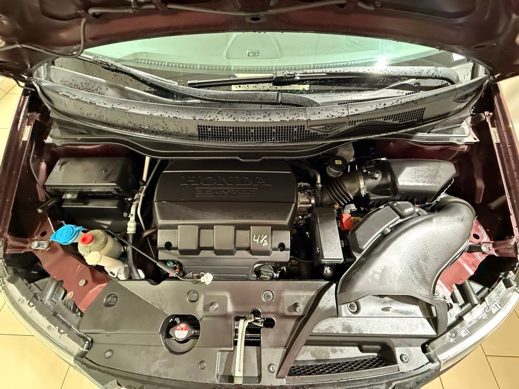 Thumbnail: 2015 Honda Odyssey - 10