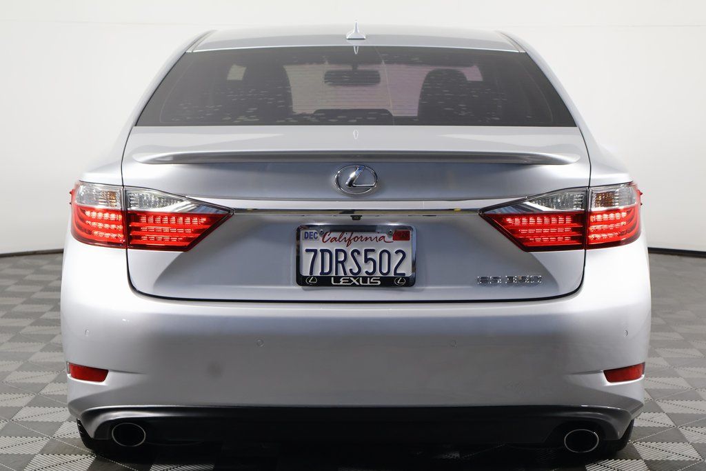 Thumbnail: 2014 Lexus ES - 5