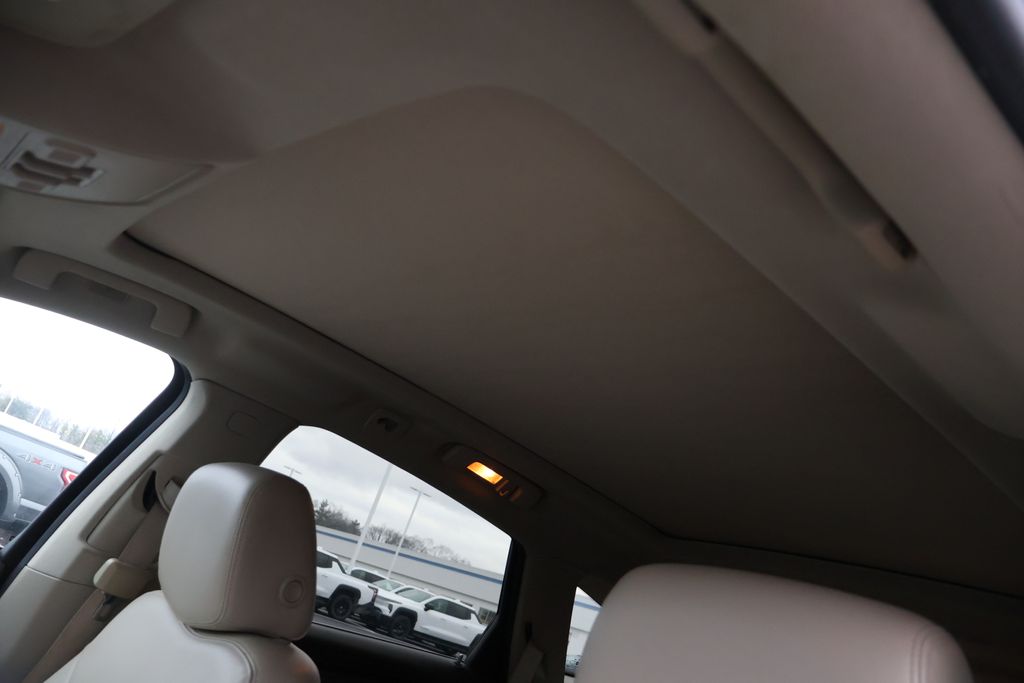 Thumbnail: 2013 Cadillac SRX - 15