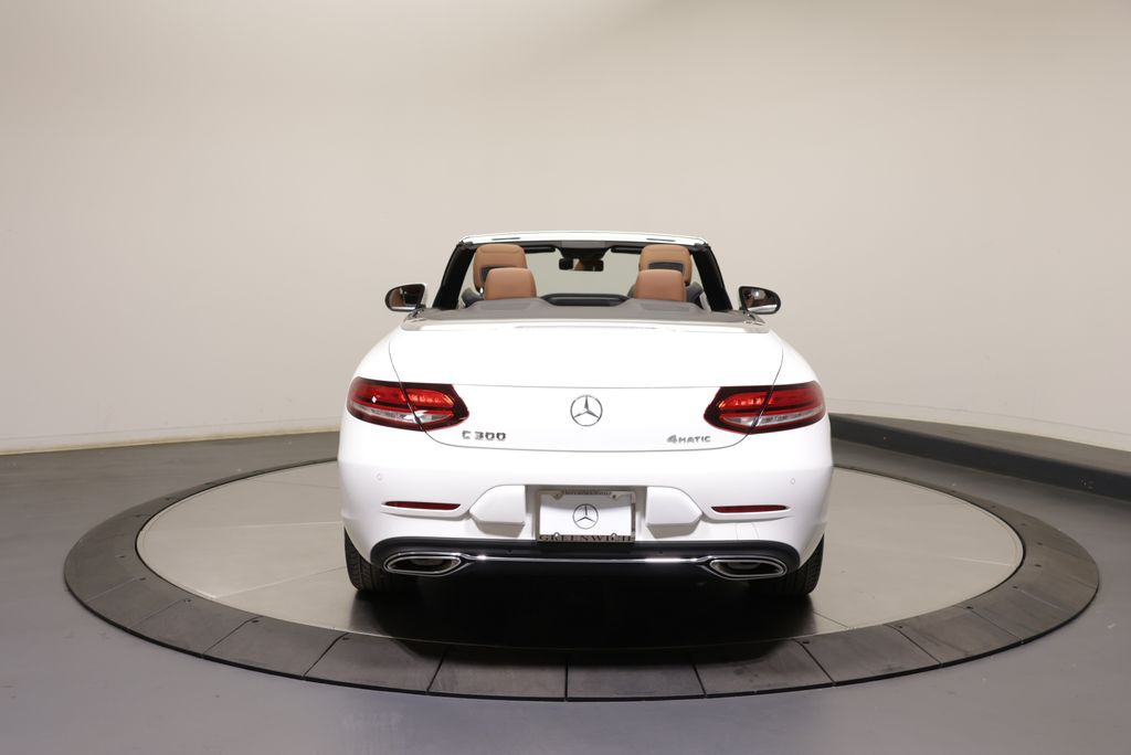 Thumbnail: 2023 Mercedes-Benz C-Class - 15