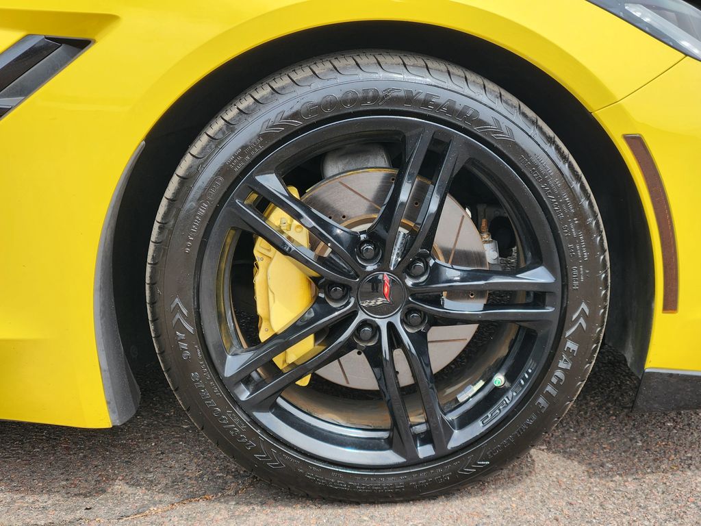 2017 Chevrolet Corvette 3LT - Photo 30