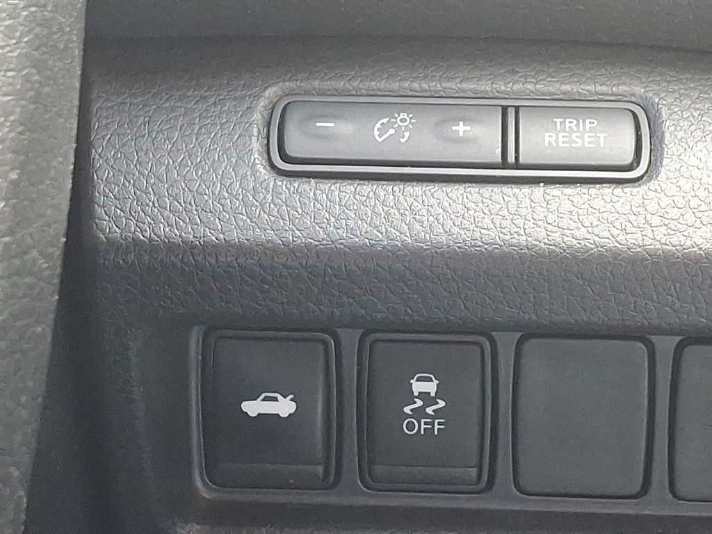 2017 Nissan Altima SR 24
