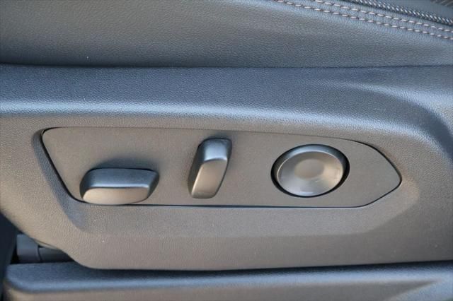 Thumbnail: 2026 Chevrolet Tahoe - 18