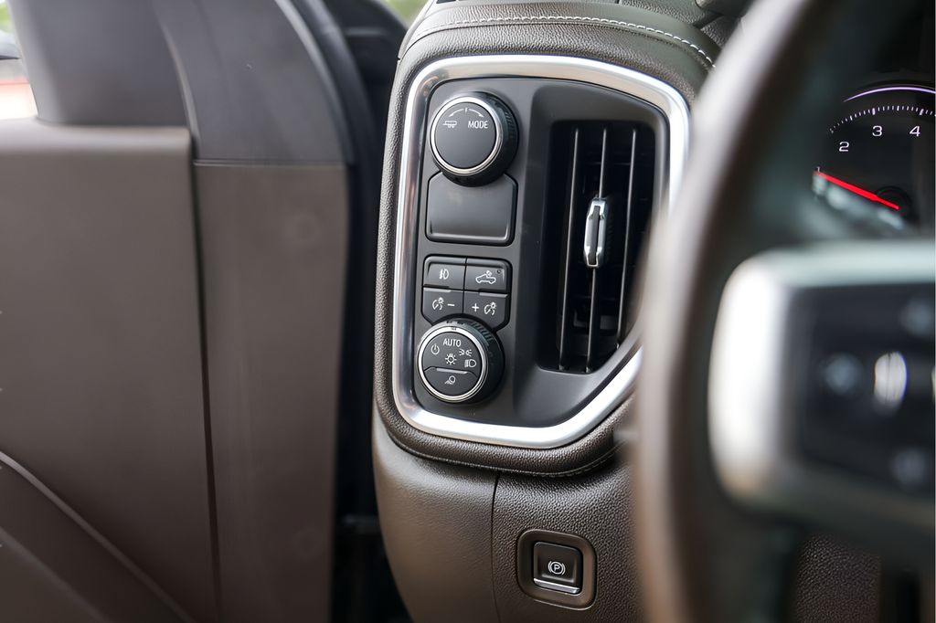 Used Car 2020 Chevrolet Silverado 1500  Rst For Sale Under $35,000 In Austin, Texas