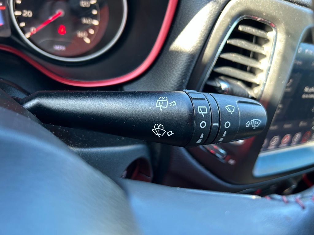 Thumbnail: 2019 Jeep Compass - 20