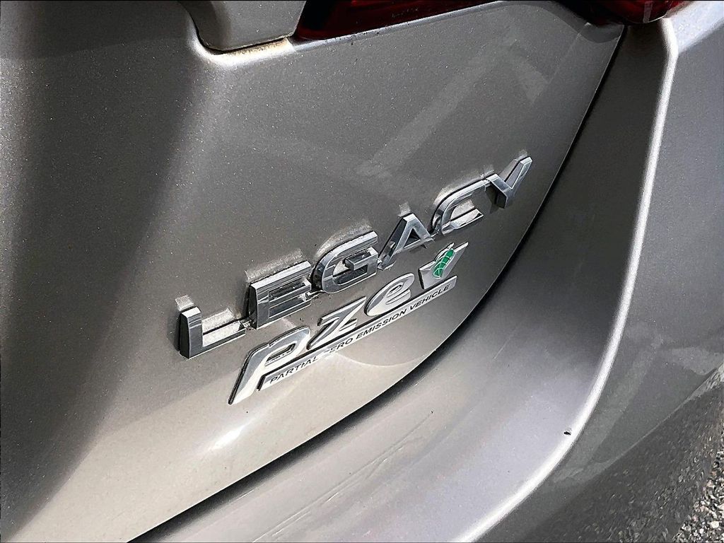2016 Subaru Legacy — photo 20