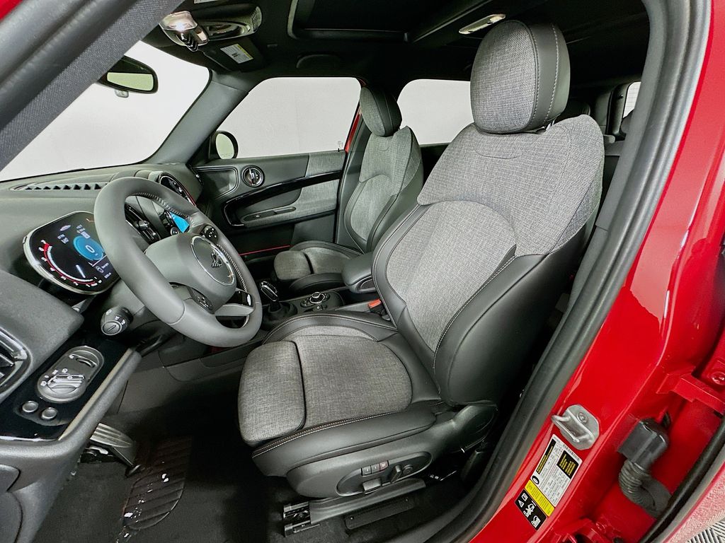 Thumbnail: 2024 MINI Cooper Countryman - 21