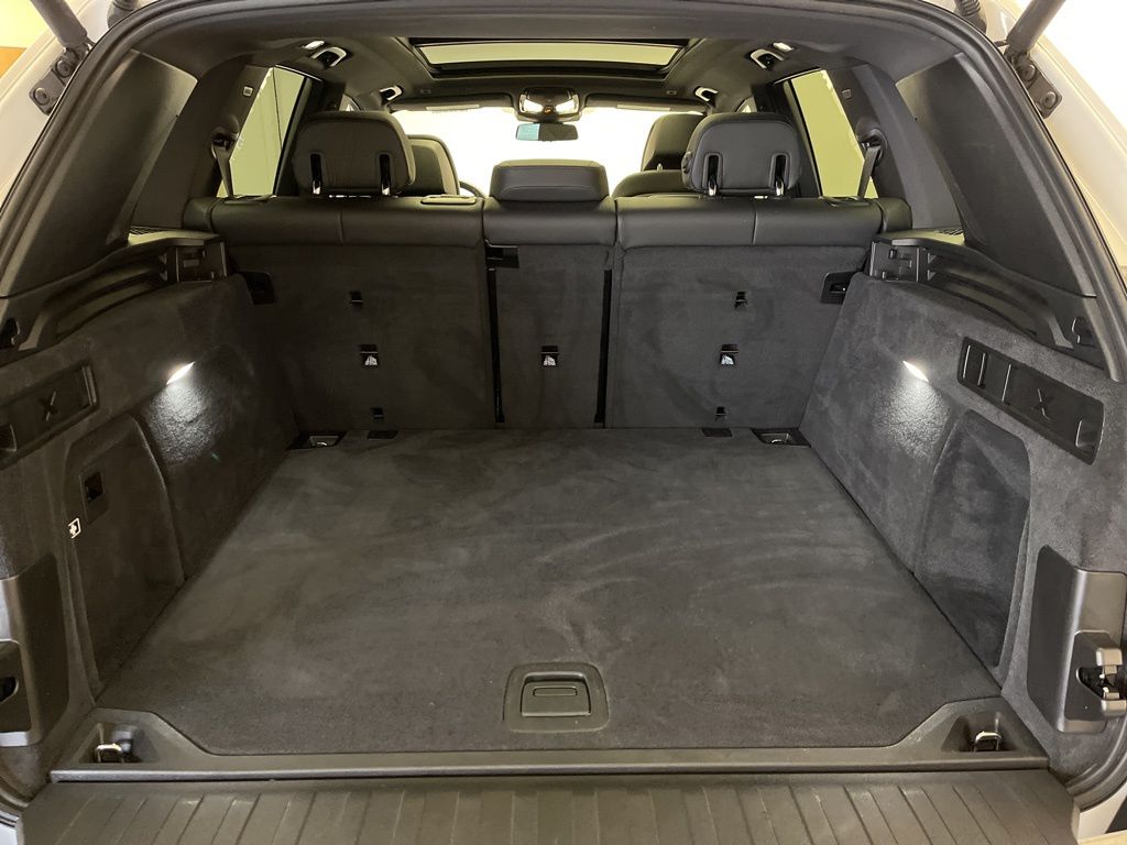 Thumbnail: 2024 BMW X5 - 27