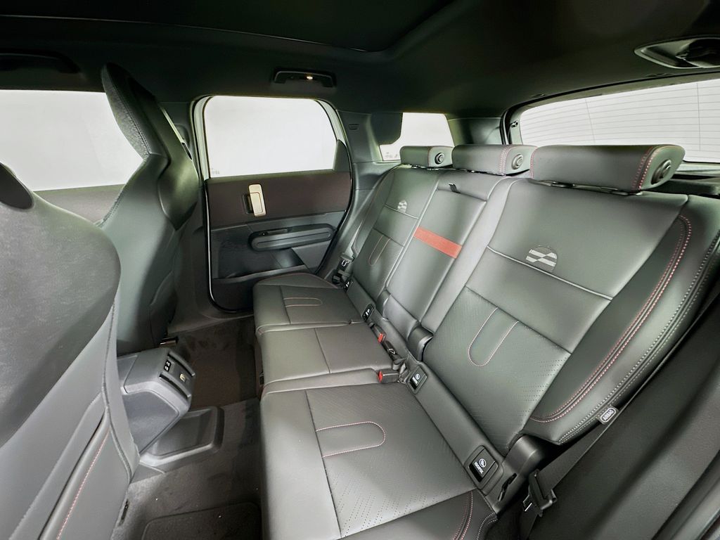 Thumbnail: 2026 MINI Cooper Countryman - 17