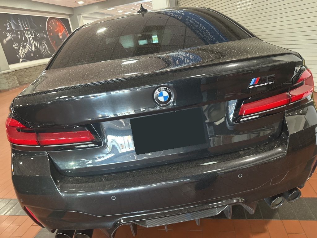 Thumbnail: 2021 BMW M5 - 6