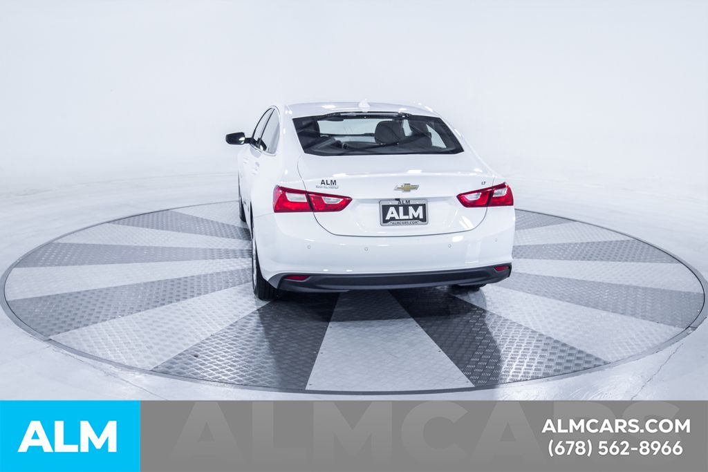 Used 2025 White Chevrolet LT image 8