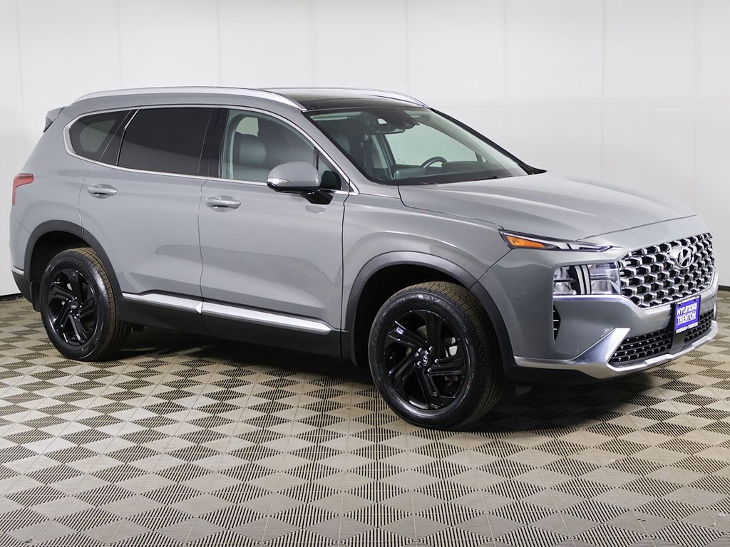 View vehicle photo 2