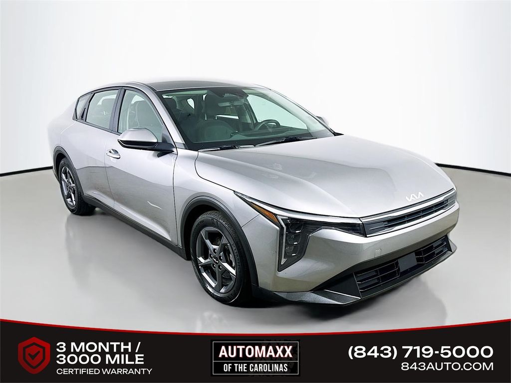 2025 Kia K4 LXS FWD