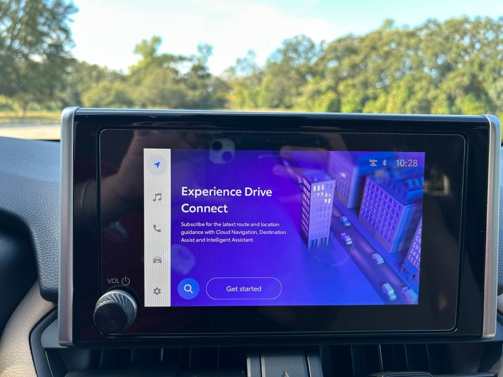 Thumbnail: 2025 Toyota RAV4 - 23