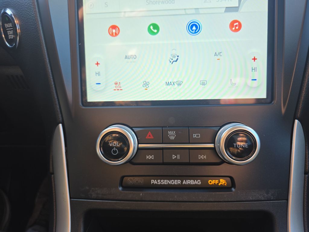 Certified Used 2024 Green Ford SEL image 30