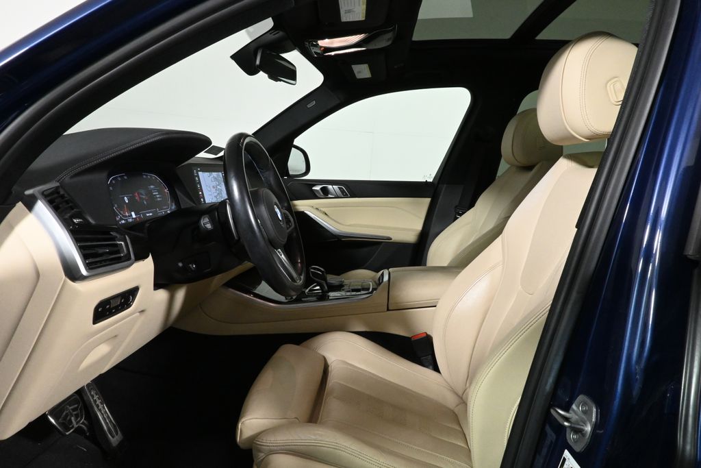 Thumbnail: 2021 BMW X5 - 3