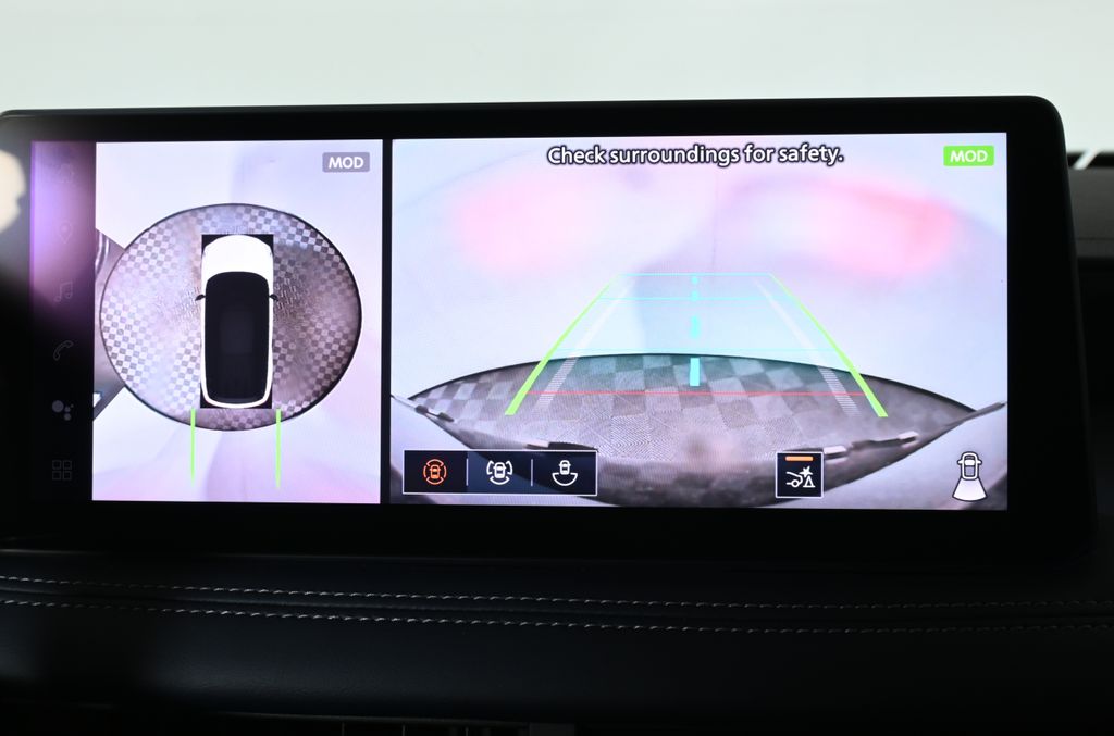 Thumbnail: 2026 INFINITI QX60 - 24