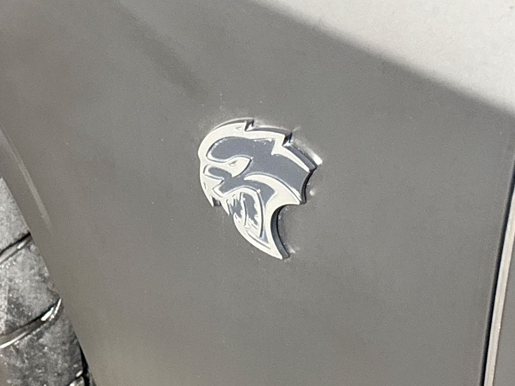 2015 Dodge Challenger SRT Hellcat