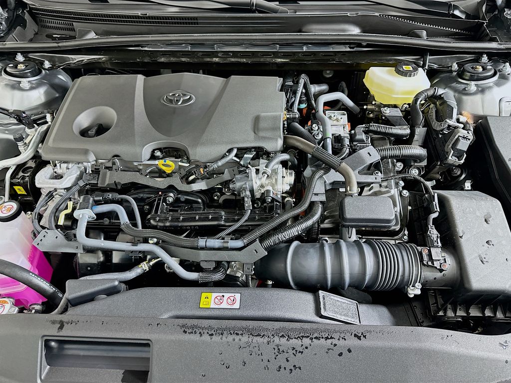 Thumbnail: 2025 Toyota Camry - 30