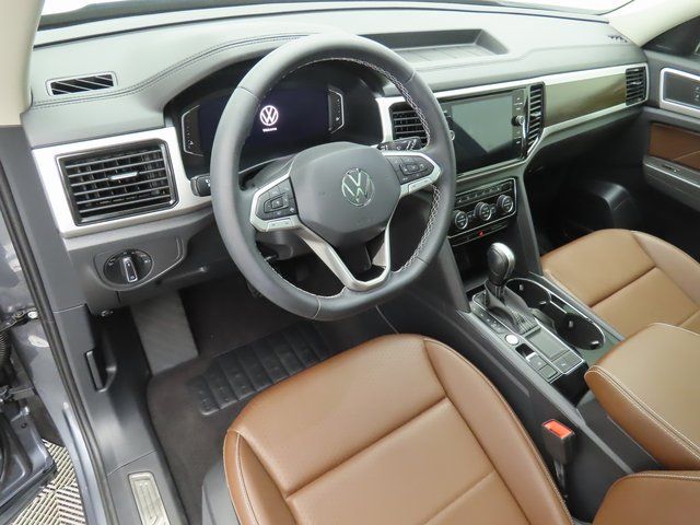Thumbnail: 2023 Volkswagen Atlas - 9