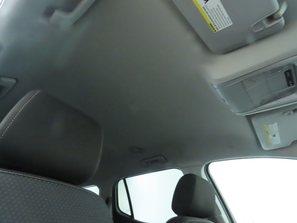 2023 GMC Acadia SLE 18