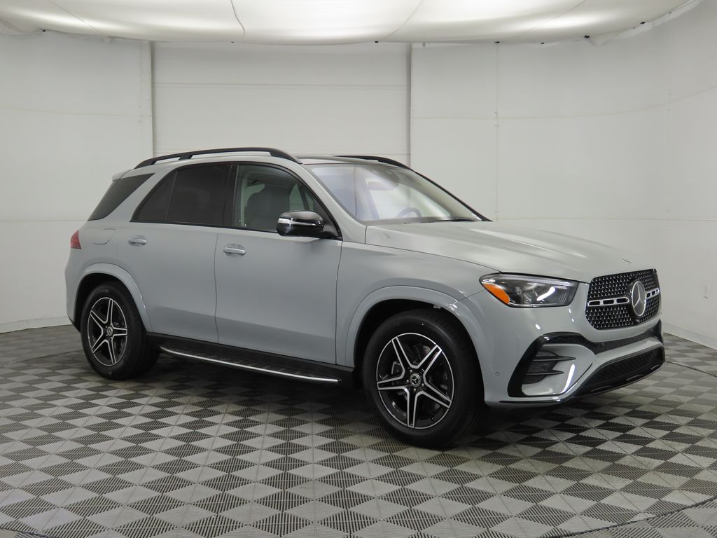 Thumbnail: 2026 Mercedes-Benz GLE - 3