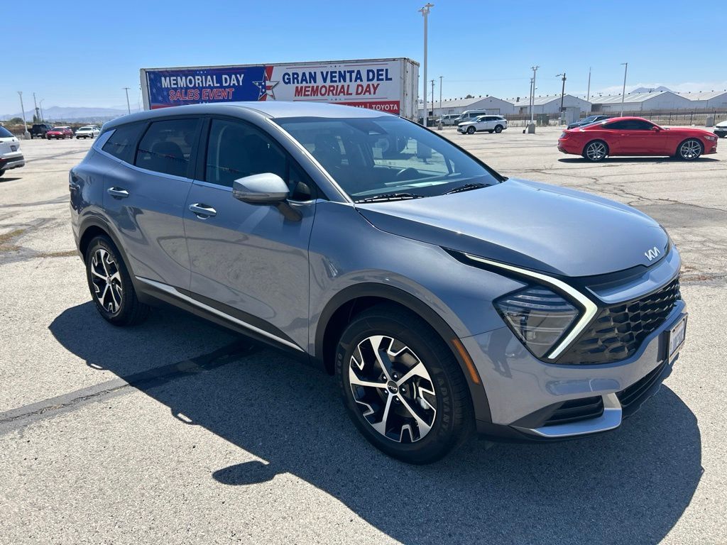 2024 Kia Sportage EX