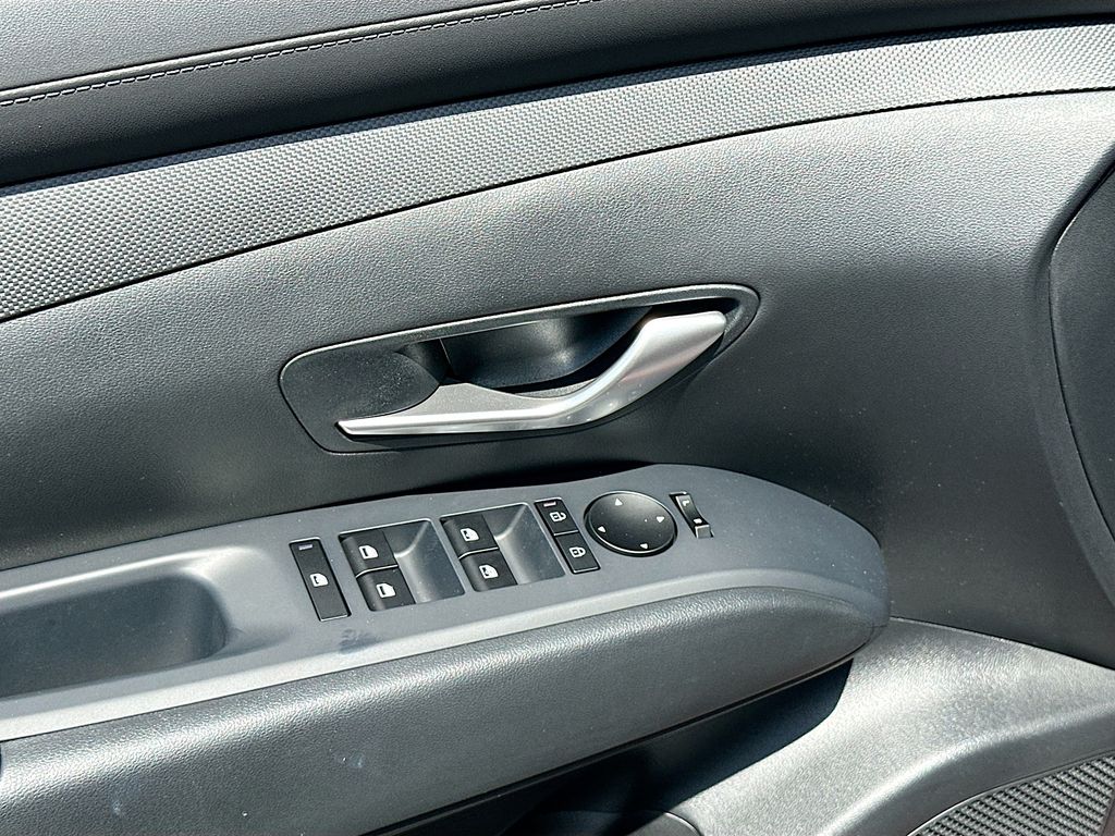 Thumbnail: 2025 Hyundai Tucson - 19