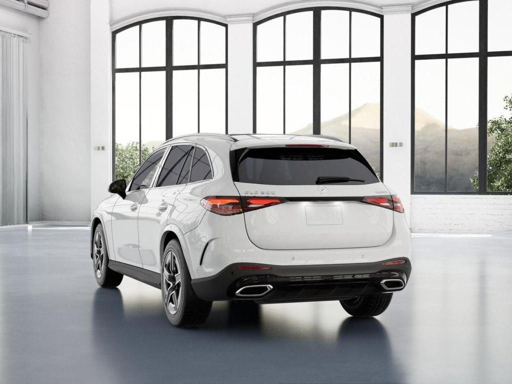 Thumbnail: 2026 Mercedes-Benz GLC - 27