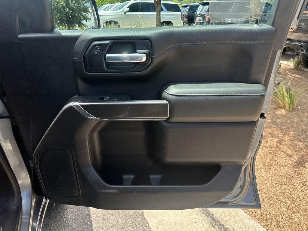 Used 2021 Gray GMC AT4 image 37