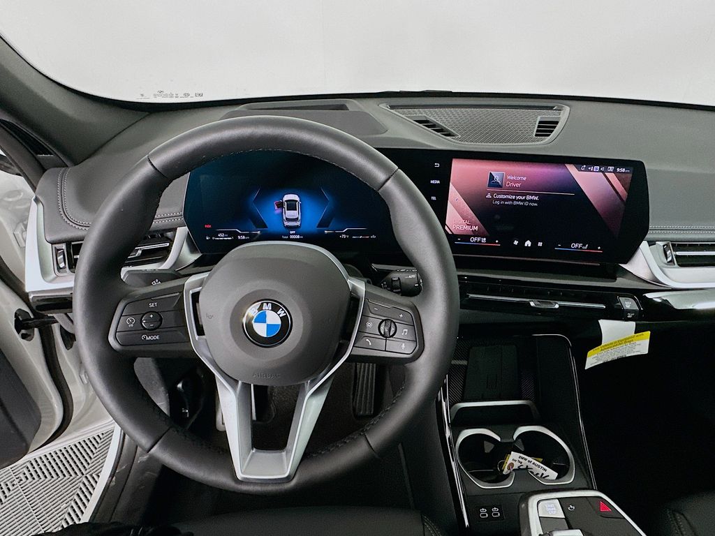 2025 BMW X1 xDrive28i 10