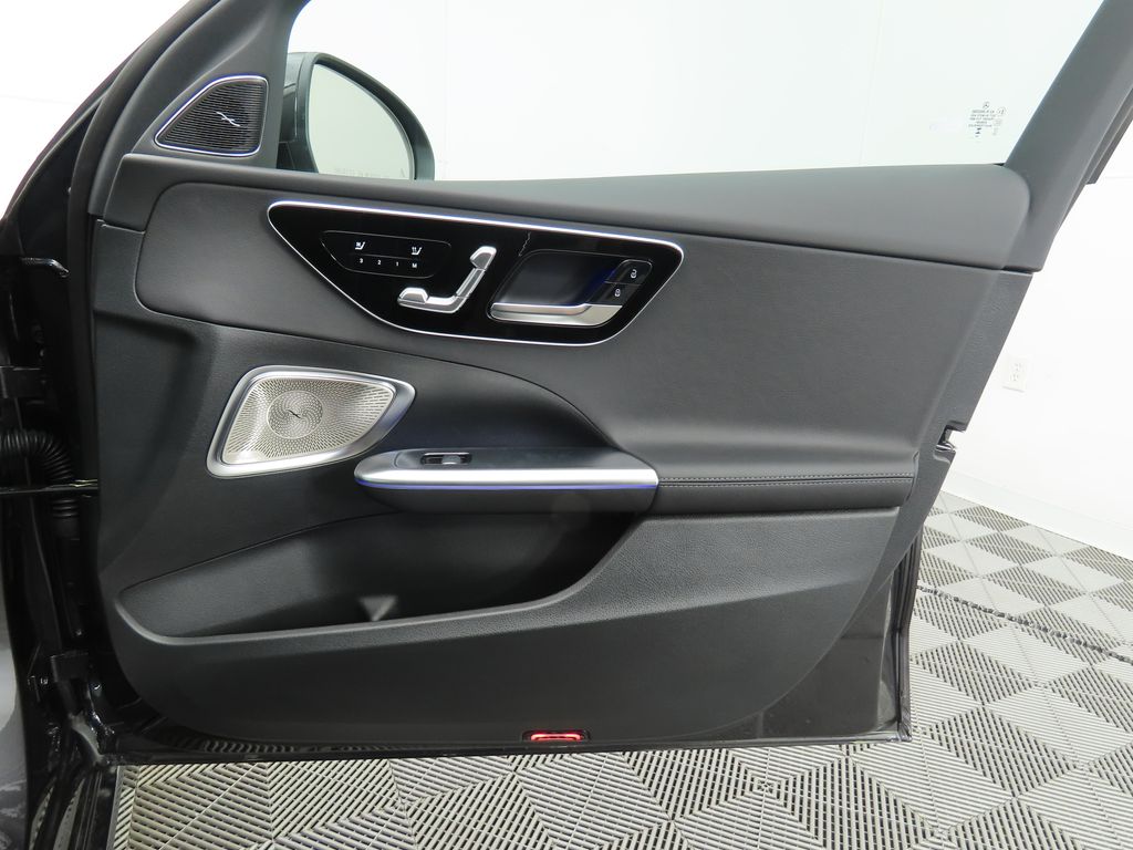 Thumbnail: 2025 Mercedes-Benz C-Class - 26