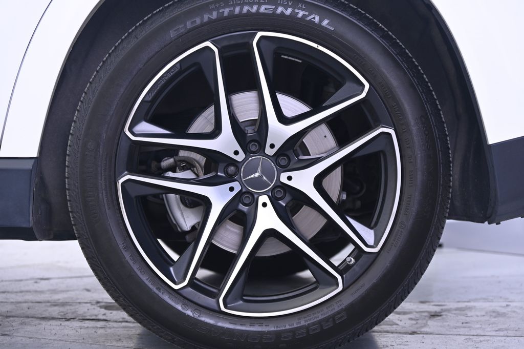 Thumbnail: 2023 Mercedes-Benz GLE - 17