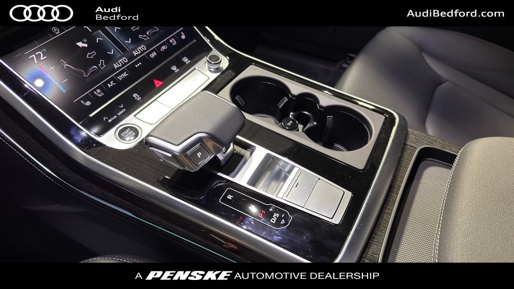 Thumbnail: 2026 Audi Q8 - 18