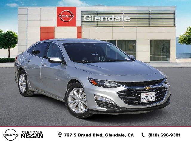 Silver Ice Metallic 2021 Chevrolet Malibu Sedan Front-Wheel Drive Continuously Variable Transmission