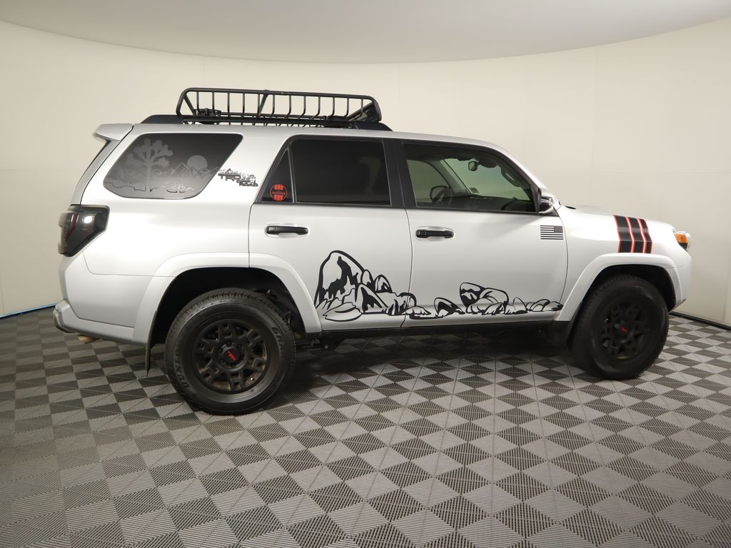 Thumbnail: 2023 Toyota 4Runner - 4