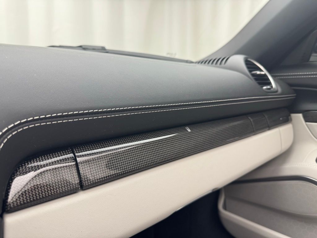 2024 Porsche 718 Boxster Style Edition 28